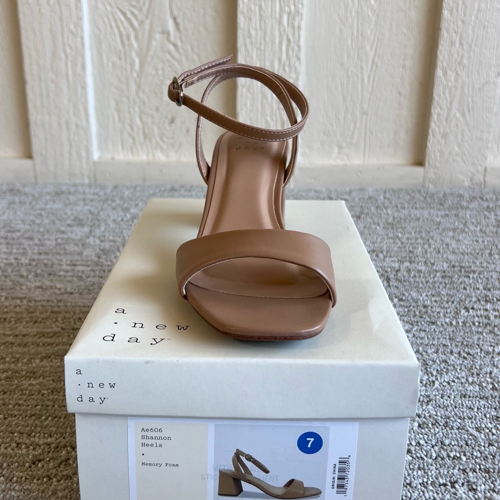 A New Day Women's Brown Ankle Strap Heels